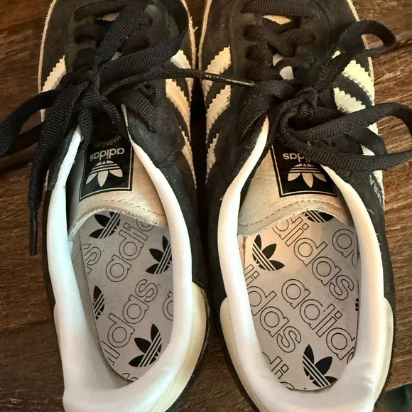 Adidas Samba Black and White Trainers - Picture 4 of 6